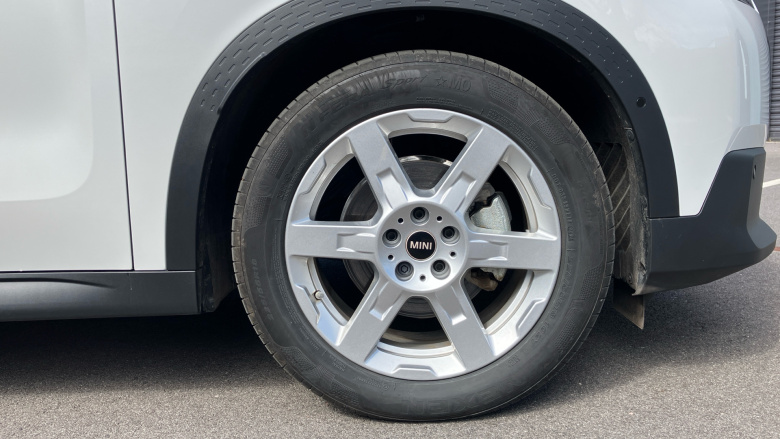 MINI Countryman 150kW E Monochrome 66kWh 5dr Auto Electric Hatchback